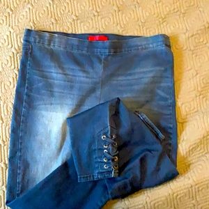 Jennifer Lopez blue jegging size16